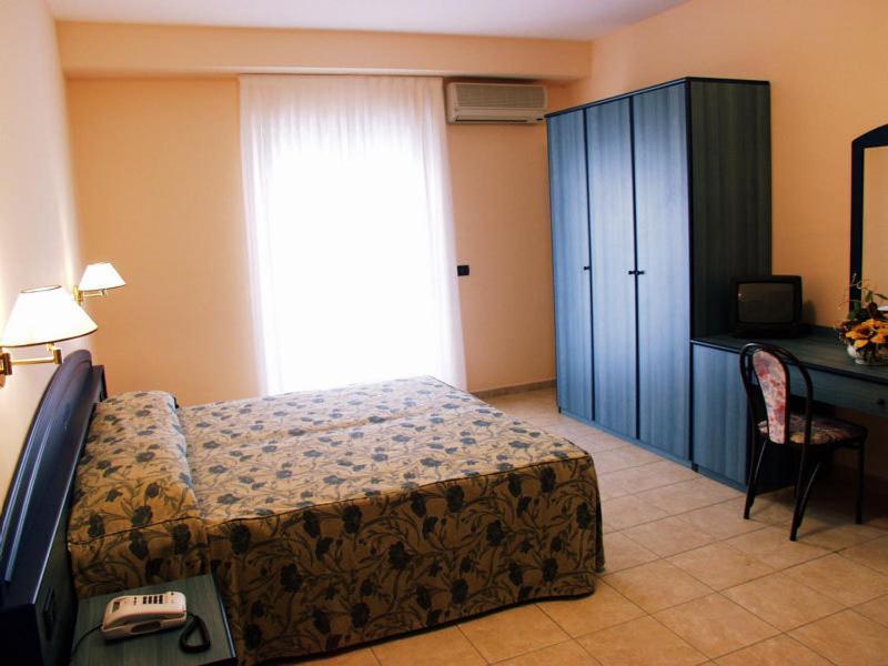 Hotel Gaudio Longobardi Δωμάτιο φωτογραφία